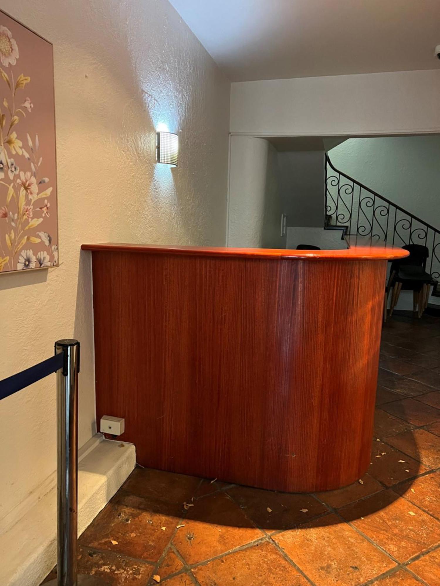 Star Bar Cafe & Hotel Λόντσεστον Εξωτερικό φωτογραφία